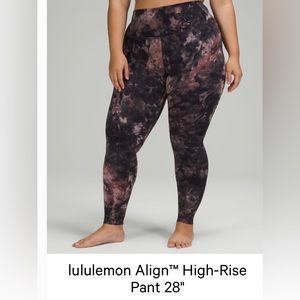RARE Lululemon 28in Align leggings size 6